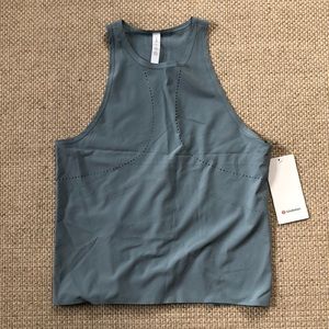 Sz 8 NWT lululemon Find Your Pace Tank